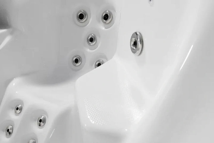 SAUNAONES® Serenity Series 6-Person Spa Hot Tub